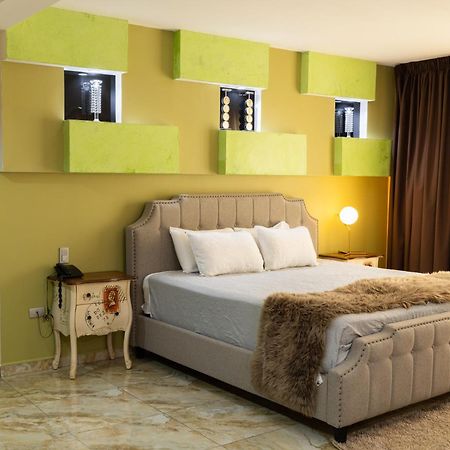סן פדרו סולה Basha Hotel & Restaurant מראה חיצוני תמונה